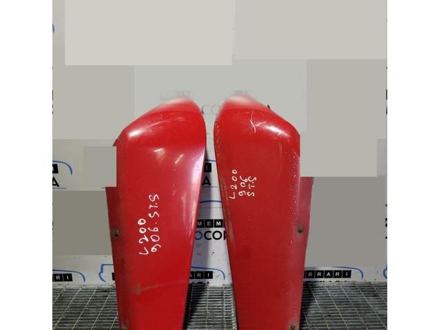 bontott MITSUBISHI L 200 Hátsó Lökhárító (Üresen)