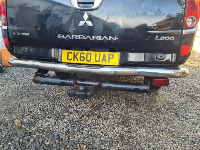 bontott MITSUBISHI L 200 Hátsó Lökhárító (Üresen)