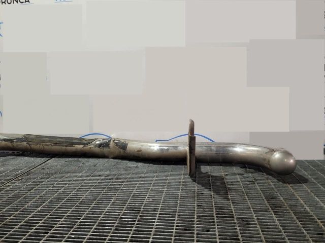 bontott MITSUBISHI L 200 Hátsó Lökhárító (Üresen)