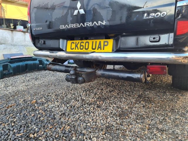 bontott MITSUBISHI L 200 Hátsó Lökhárító (Üresen)