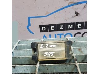 bontott MITSUBISHI L 200 Hátsó Rendszámtábla Világítás