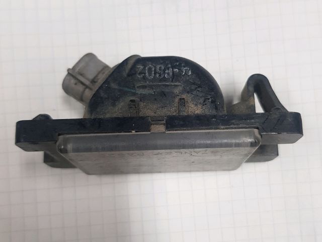 bontott MITSUBISHI L 200 Hátsó Rendszámtábla Világítás