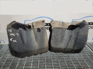 bontott MITSUBISHI L 200 Hátsó Sárvédő Gumi Pár