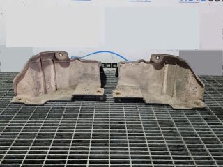 bontott MITSUBISHI L 200 Hátsó Sárvédő Gumi Pár