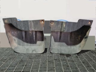 bontott MITSUBISHI L 200 Hátsó Sárvédő Gumi Pár