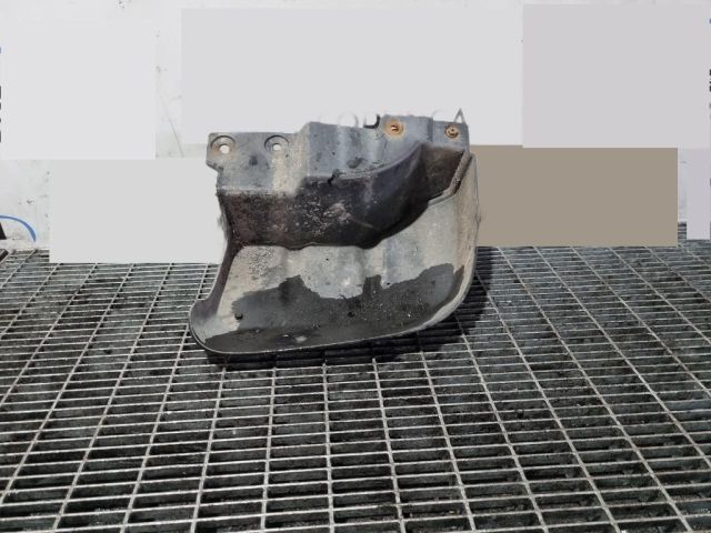 bontott MITSUBISHI L 200 Hátsó Sárvédő Gumi Pár