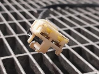 bontott MITSUBISHI L 200 Hátsó Szélvédő