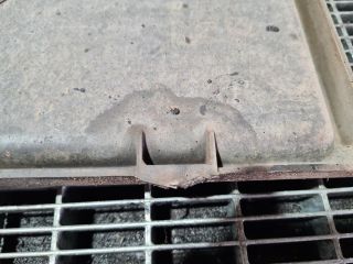 bontott MITSUBISHI L 200 Hűtő Légterelő