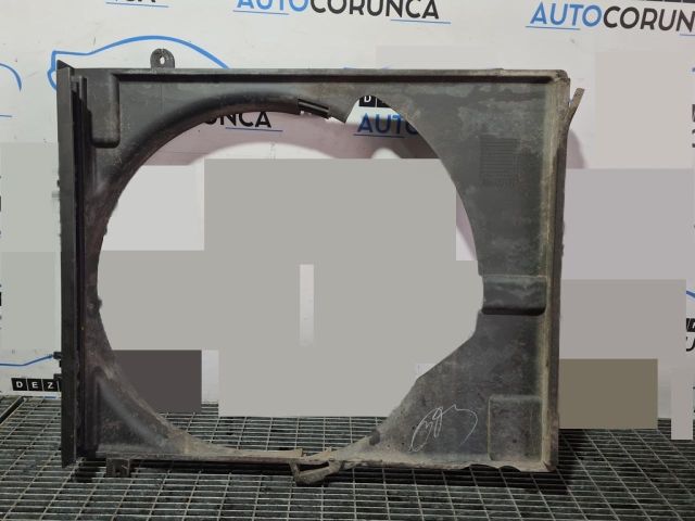 bontott MITSUBISHI L 200 Hűtő Légterelő