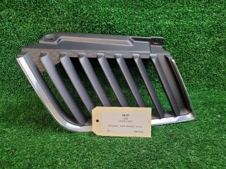 bontott MITSUBISHI L 200 Hűtőrács