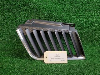 bontott MITSUBISHI L 200 Hűtőrács