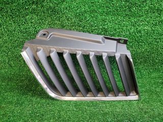 bontott MITSUBISHI L 200 Hűtőrács