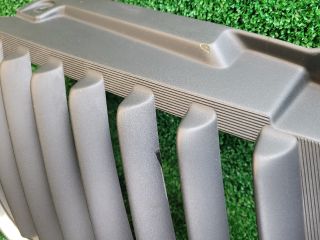 bontott MITSUBISHI L 200 Hűtőrács