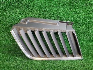 bontott MITSUBISHI L 200 Hűtőrács