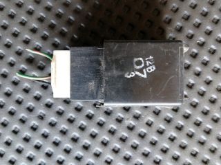 bontott MITSUBISHI L 200 Irányjelző Relé