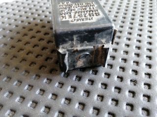 bontott MITSUBISHI L 200 Irányjelző Relé