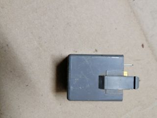 bontott MITSUBISHI L 200 Irányjelző Relé