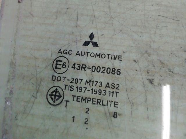 bontott MITSUBISHI L 200 Jobb első Ablak