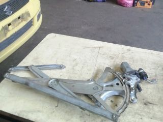 bontott MITSUBISHI L 200 Jobb első Ablakemelő Szerkezet (Elektromos)