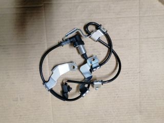 bontott MITSUBISHI L 200 Jobb első ABS Jeladó