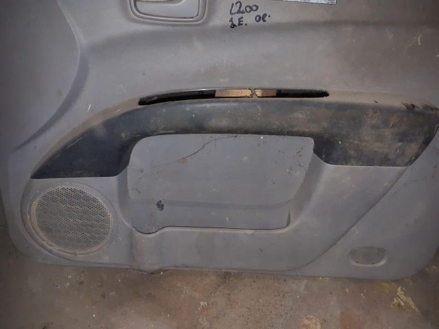 bontott MITSUBISHI L 200 Jobb első Ajtó Kárpit