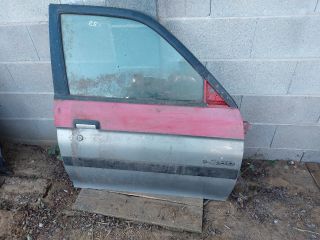bontott MITSUBISHI L 200 Jobb első Ajtó (Részeivel)
