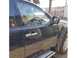 bontott MITSUBISHI L 200 Jobb első Ajtó (Üres lemez)