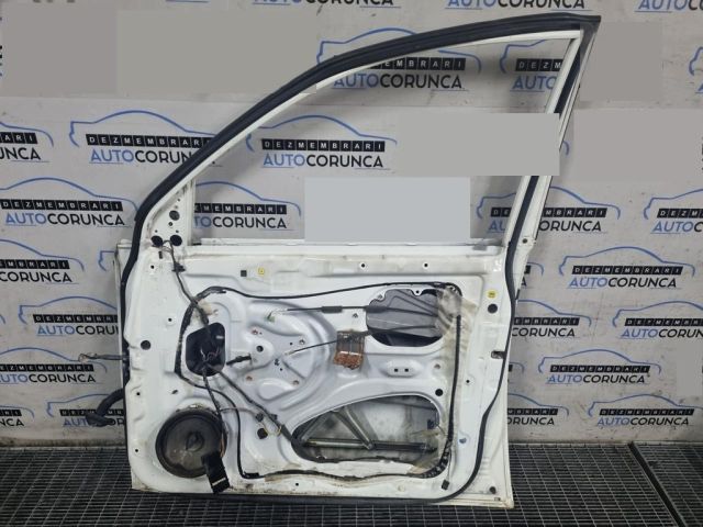 bontott MITSUBISHI L 200 Jobb első Ajtó (Üres lemez)