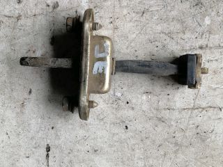 bontott MITSUBISHI L 200 Jobb első Ajtóhatároló