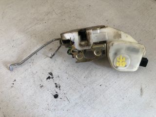 bontott MITSUBISHI L 200 Jobb első Ajtózár