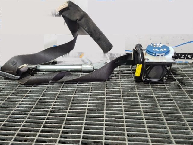 bontott MITSUBISHI L 200 Jobb első Biztonsági Öv