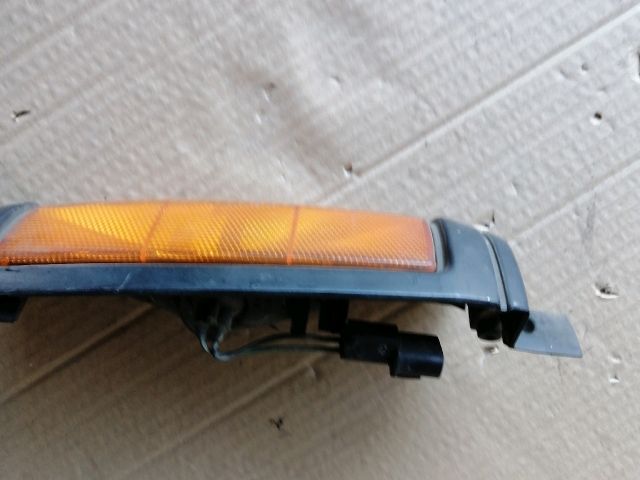 bontott MITSUBISHI L 200 Jobb első Irányjelző