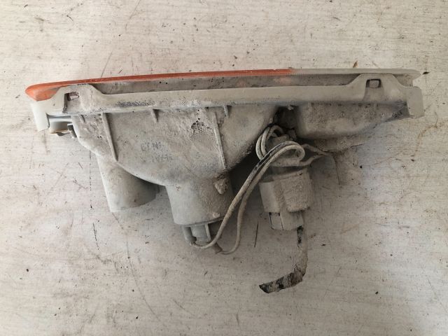 bontott MITSUBISHI L 200 Jobb első Irányjelző