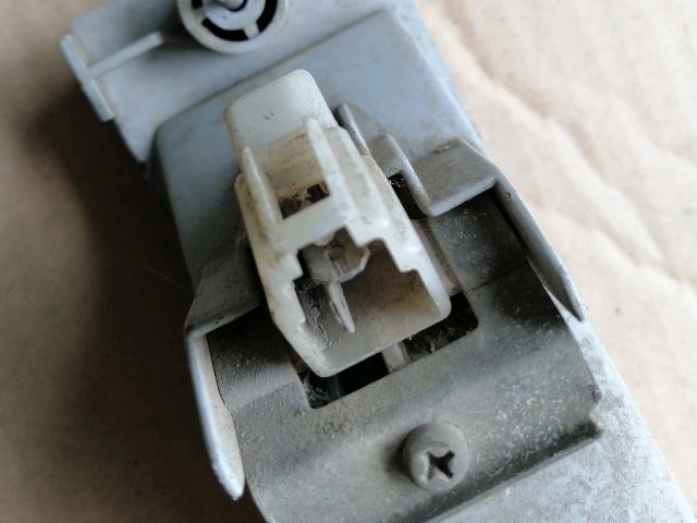 bontott MITSUBISHI L 200 Jobb első Irányjelző