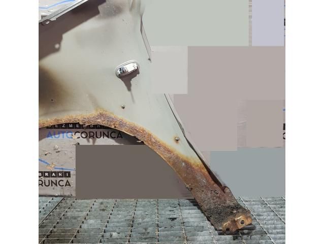 bontott MITSUBISHI L 200 Jobb első Sárvédő