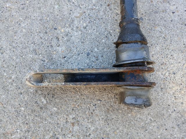 bontott MITSUBISHI L 200 Jobb első Torziós Rúd