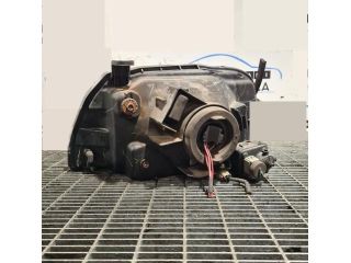 bontott MITSUBISHI L 200 Jobb Fényszóró