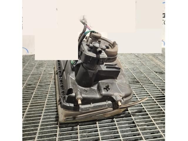 bontott MITSUBISHI L 200 Jobb Fényszóró