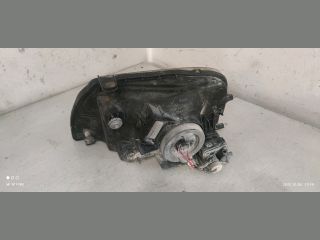 bontott MITSUBISHI L 200 Jobb Fényszóró