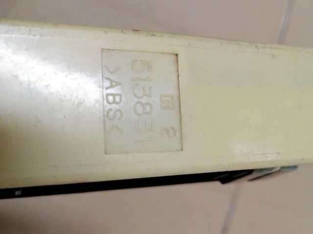 bontott MITSUBISHI L 200 Jobb hátsó Ablakemelő Kapcsoló