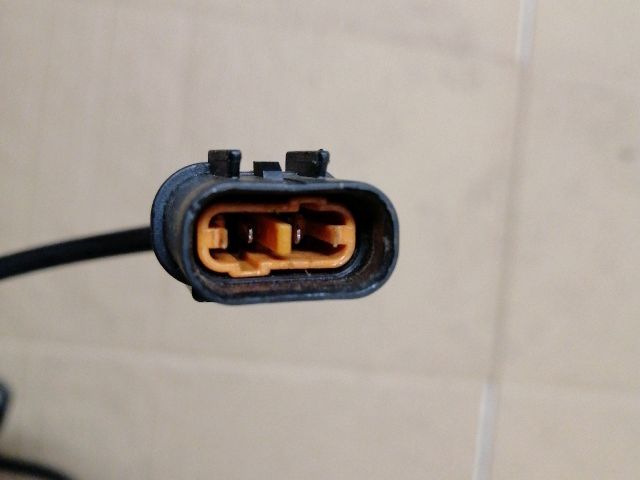 bontott MITSUBISHI L 200 Jobb hátsó ABS Jeladó