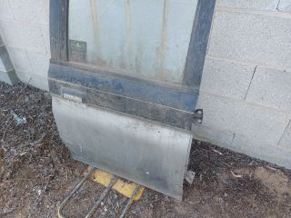 bontott MITSUBISHI L 200 Jobb hátsó Ajtó (Részeivel)