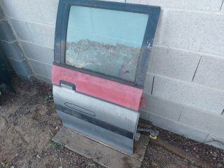 bontott MITSUBISHI L 200 Jobb hátsó Ajtó (Részeivel)