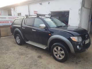 bontott MITSUBISHI L 200 Jobb hátsó Ajtó (Üres lemez)