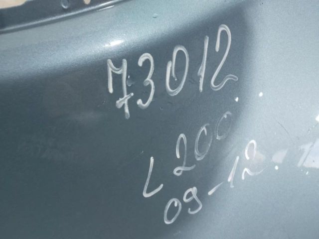 bontott MITSUBISHI L 200 Jobb hátsó Ajtó (Üres lemez)