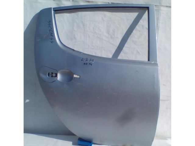 bontott MITSUBISHI L 200 Jobb hátsó Ajtó (Üres lemez)