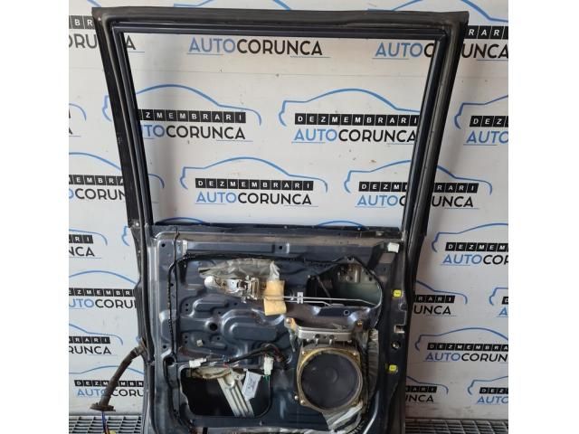 bontott MITSUBISHI L 200 Jobb hátsó Ajtó (Üres lemez)