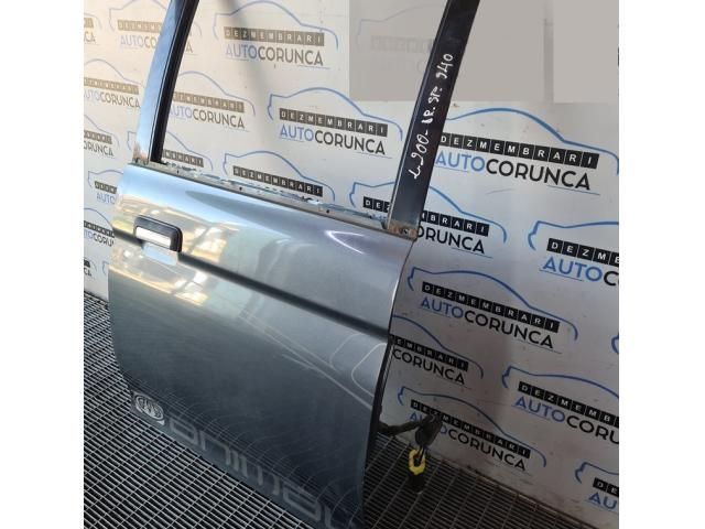 bontott MITSUBISHI L 200 Jobb hátsó Ajtó (Üres lemez)