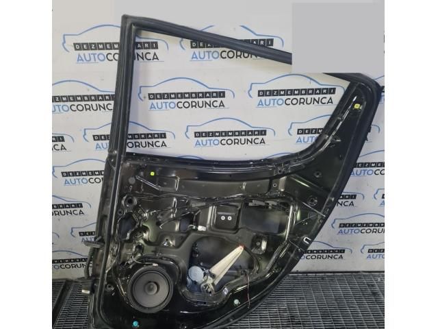 bontott MITSUBISHI L 200 Jobb hátsó Ajtó (Üres lemez)