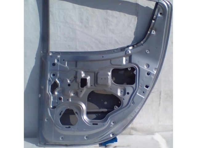 bontott MITSUBISHI L 200 Jobb hátsó Ajtó (Üres lemez)